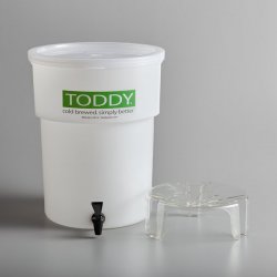 Toddy Commercial Cold Brewing Systém pro výrobu Cold Brew.