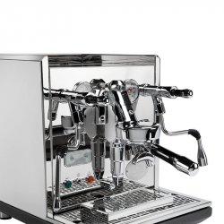 Pákový kávovar ECM Synchronika v detailu