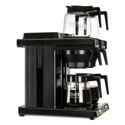 Profesionální překapávací kávovar se 4 konvicemi na kávu.