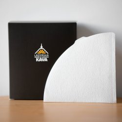 Papírové filtry Hario velikost 03 s balíčkem lázeňské kávy
