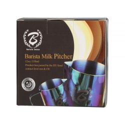 Originální balení konvičky na mléko značky Barista Space.