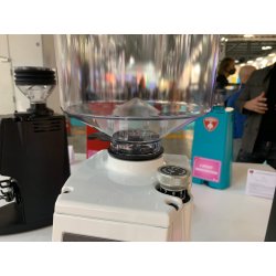 Eureka Atom Specialty 75 - Espressové mlýnky na kávu: Funkce mlýnku : Displej