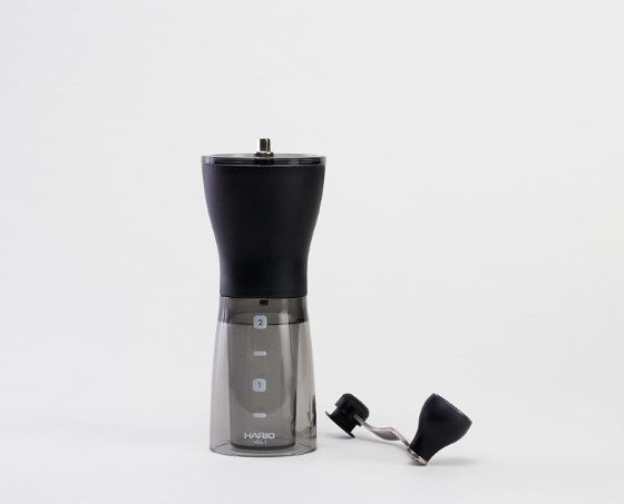 Hario Mini Mill Slim Plus ruční mlýnek pro perfektně namletou kávu